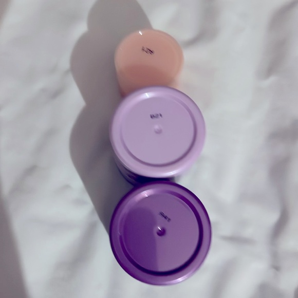 Clinique Plump & Firm Duo Smart Clinical™ Transformer Resculpt + Revolumize - Picture 4 of 4